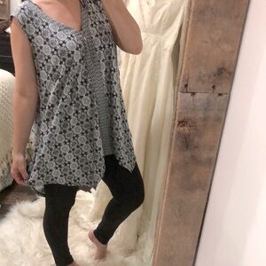 Kim Rogers sleeveless top size 3X